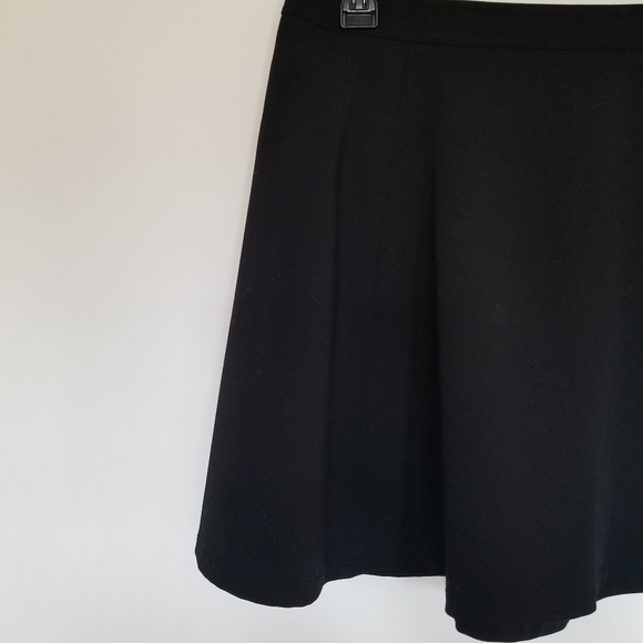 Simon's Skater Skirt - Picture 2 of 4